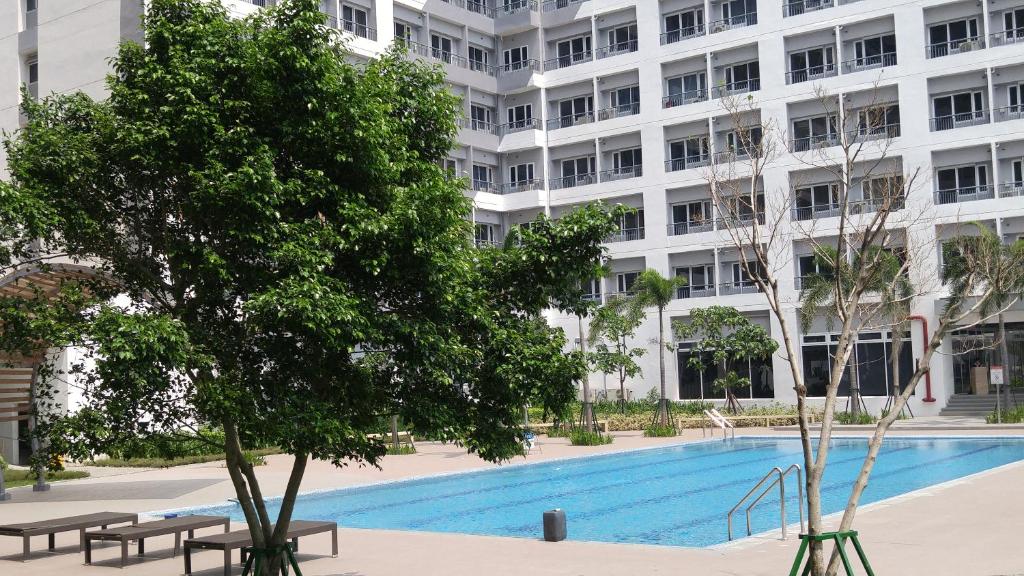 1BR Grace Residences w/ Internet- near BGC/McKinley photo