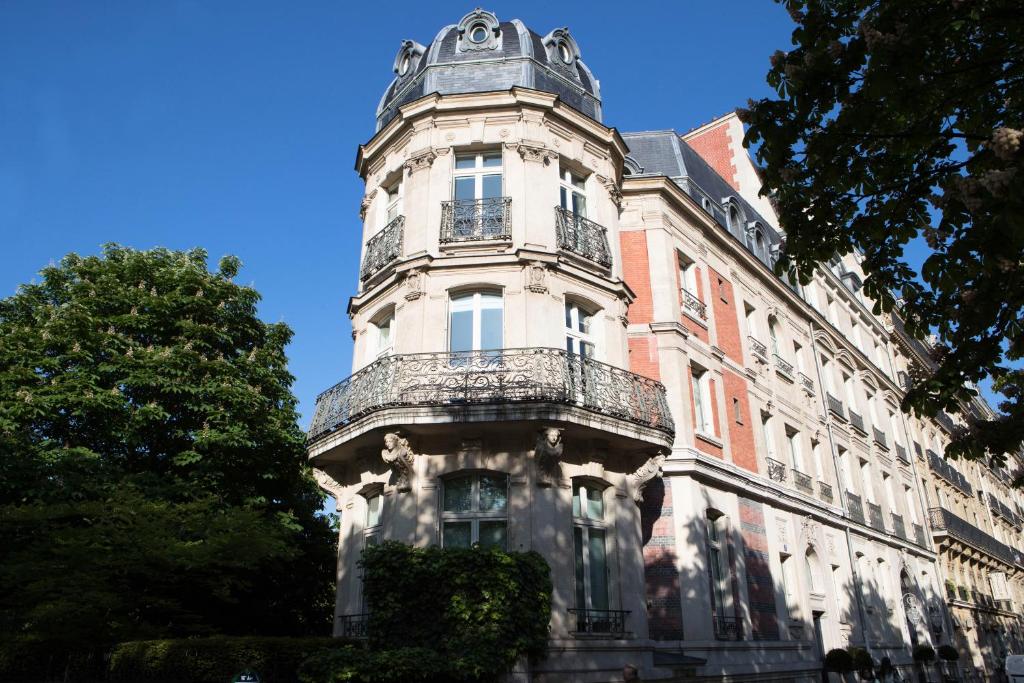 La Réserve Paris Apartments - 2