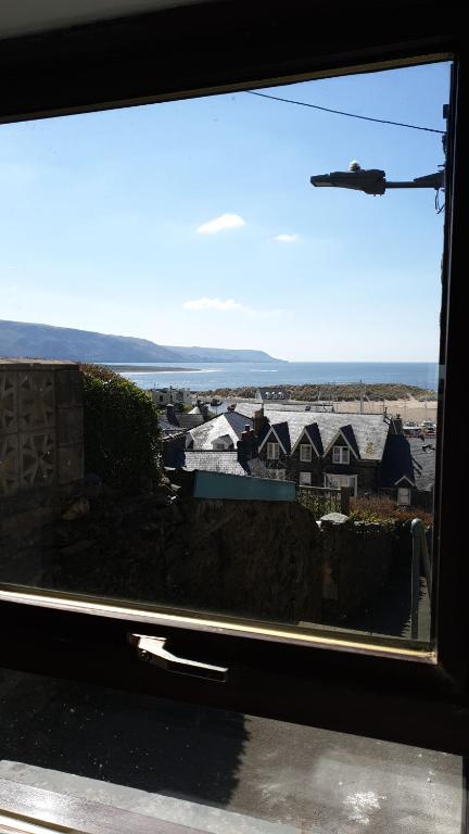 Penbryn Holidays No 2 photo 4