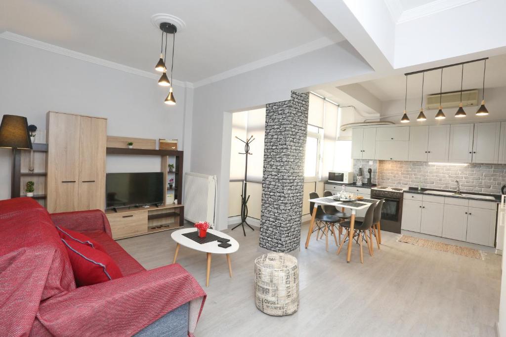 Oli's Luxury Apartment — Hotel in Thessaloniki