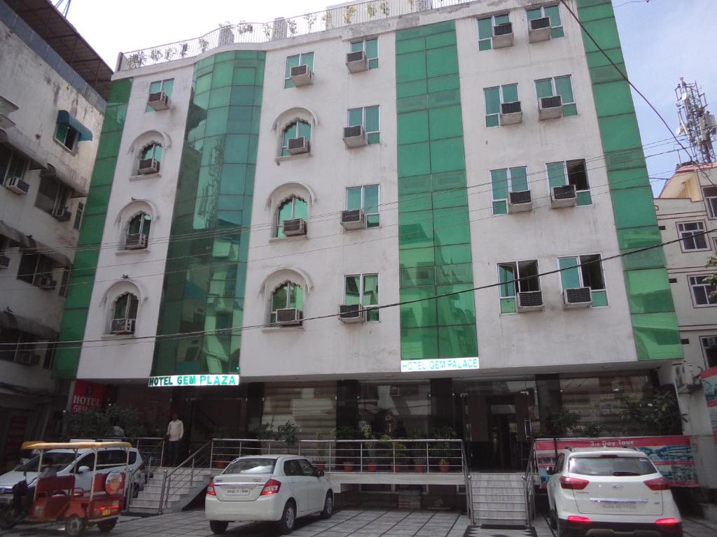 Hotel Gem Palace photo