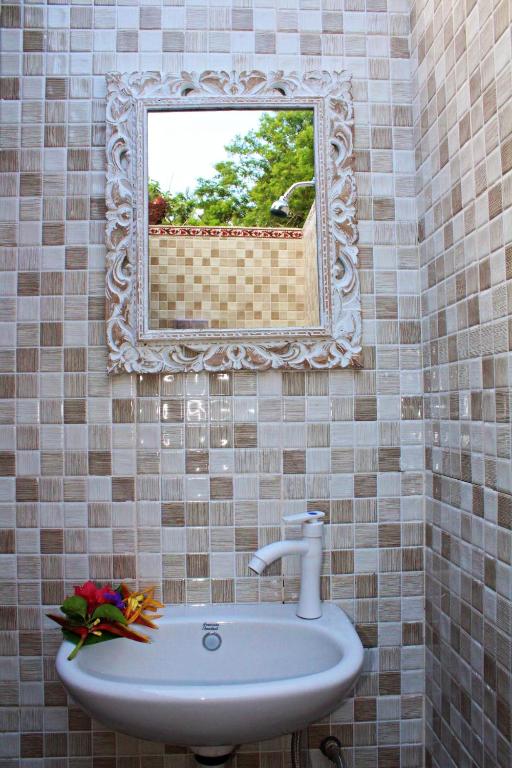 W Guest House photo