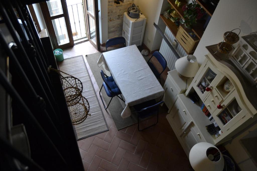 Cialdini 12, aria condizionata, pass auto 2 p letto - 4