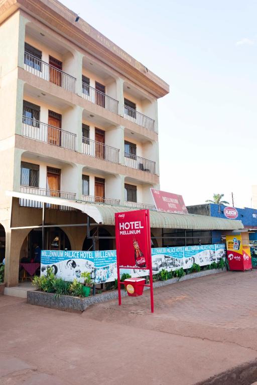 Hotel Millenium Kampala Zaana — Hotel in Kampala