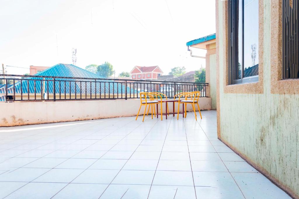 Hotel Millenium Kampala Zaana photo