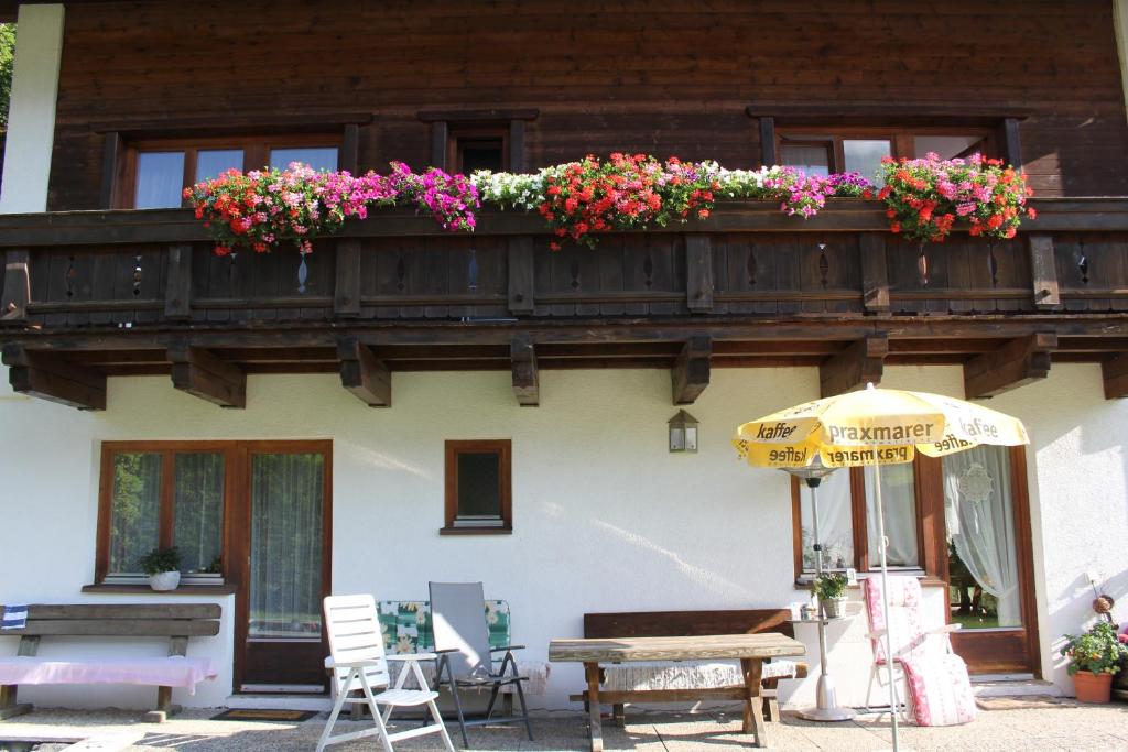 Haus Oberland photo