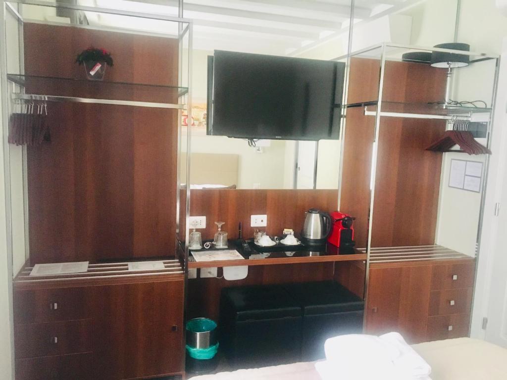 Piazza Venezia Grand Suite - 2
