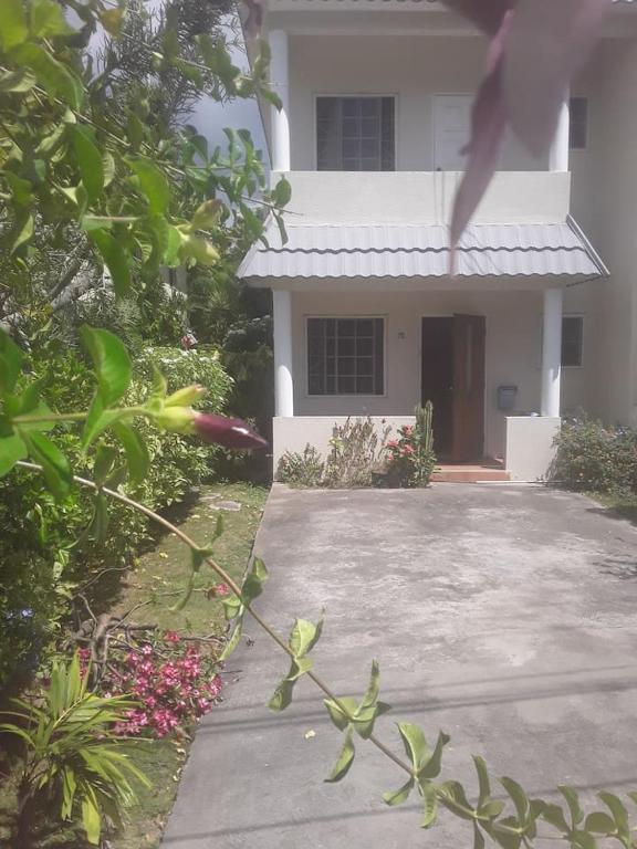 Page 2. Kingston Apartments for Rent, Jamaica price from 16