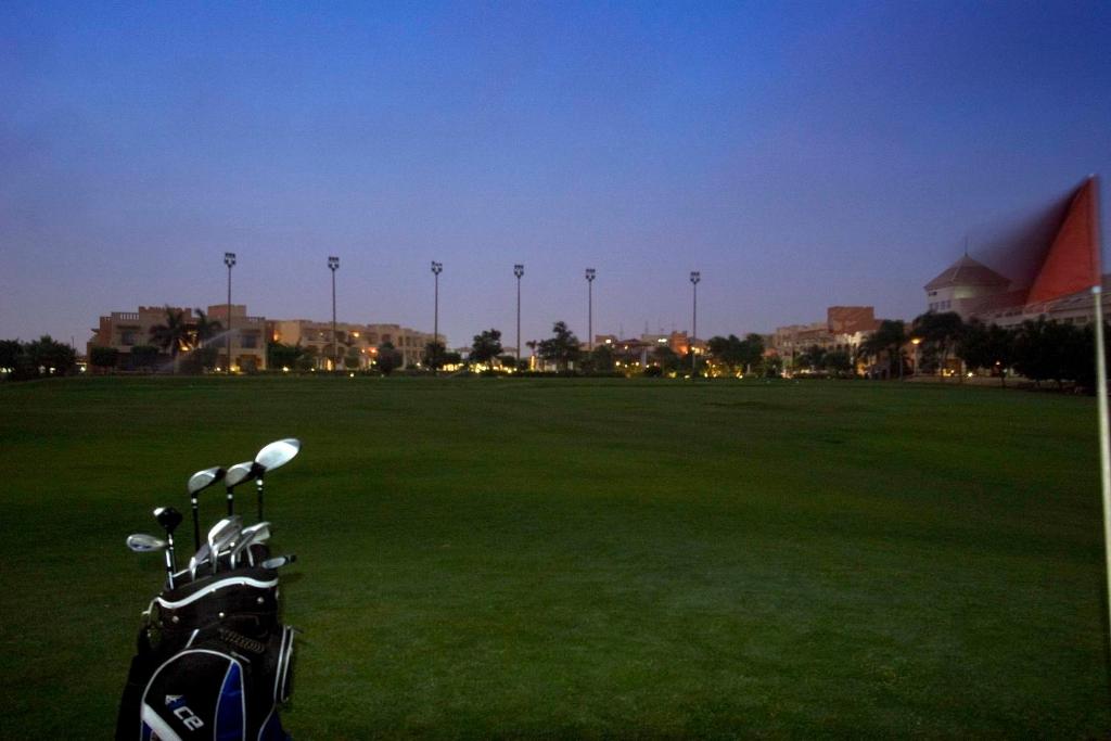 Golf course [on-site]