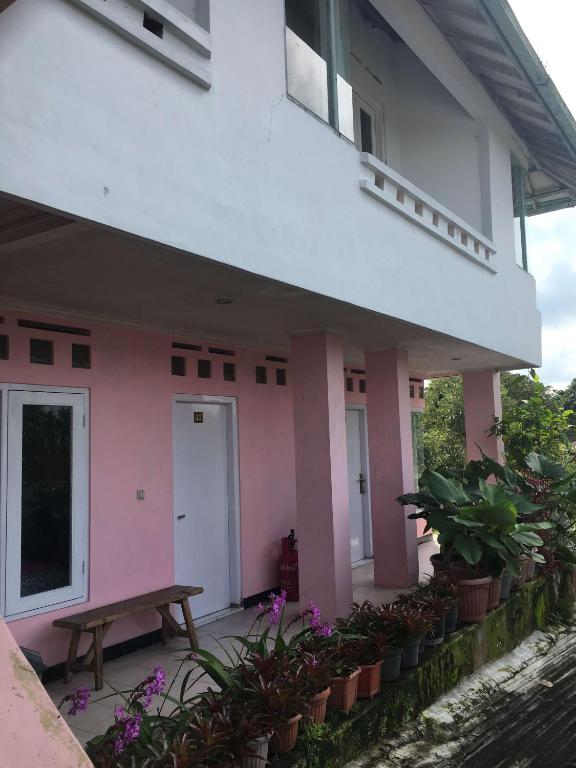 Hotel Wijaya 1 Kaliurang photo