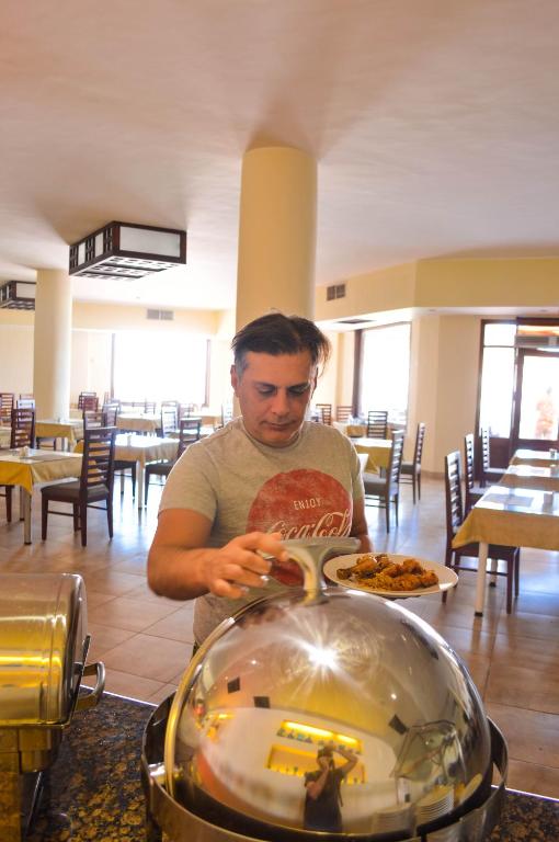 Viva Blue Resort and Diving Sharm El Naga (Adults Only) — Restaurant & bars in Soma Bay, Red Sea
