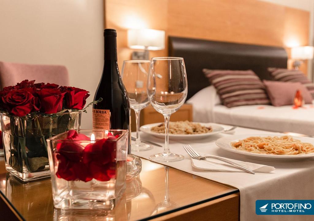 Food and beverages, Motel Portofino in Porto