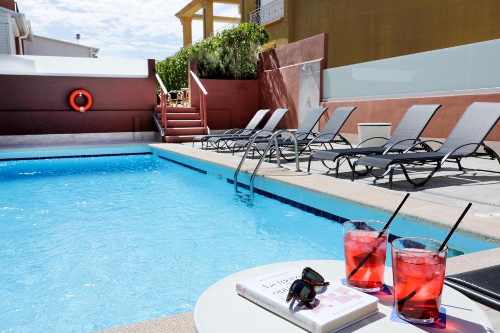 Nura Santa Ponsa & Spa — Swimming pool in Santa Ponca, Balearic Islands
