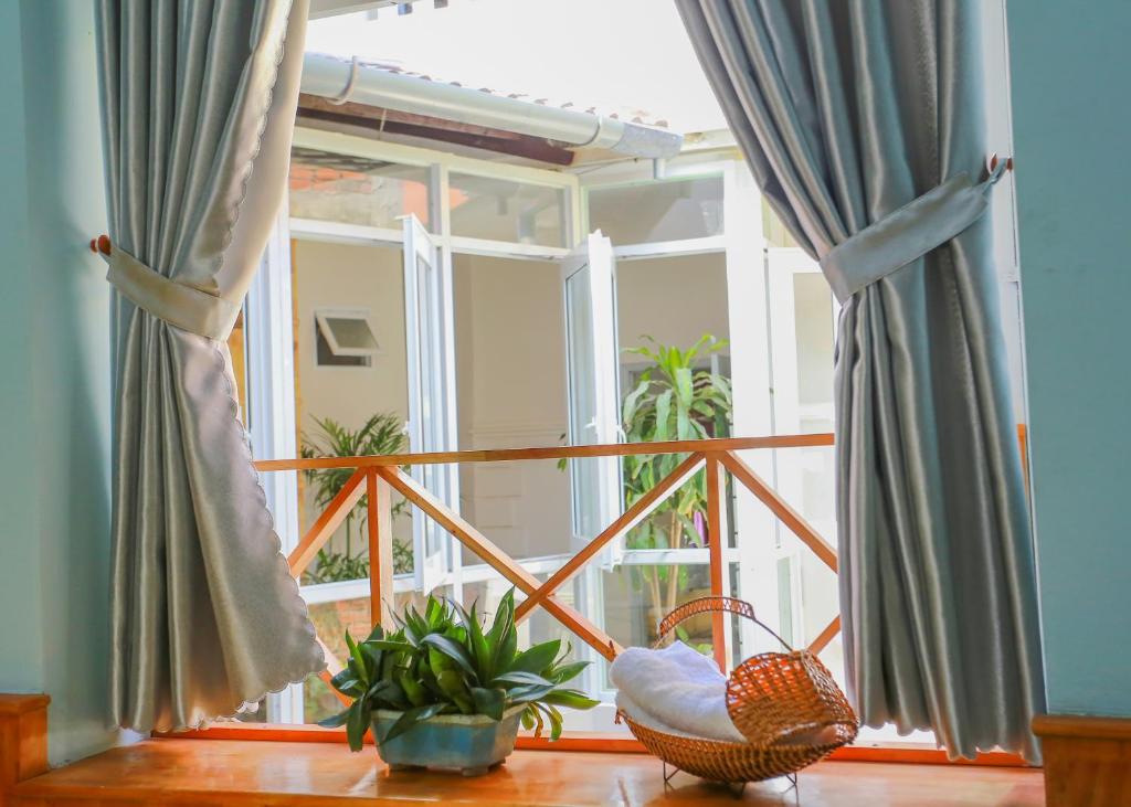 Bac Huong House