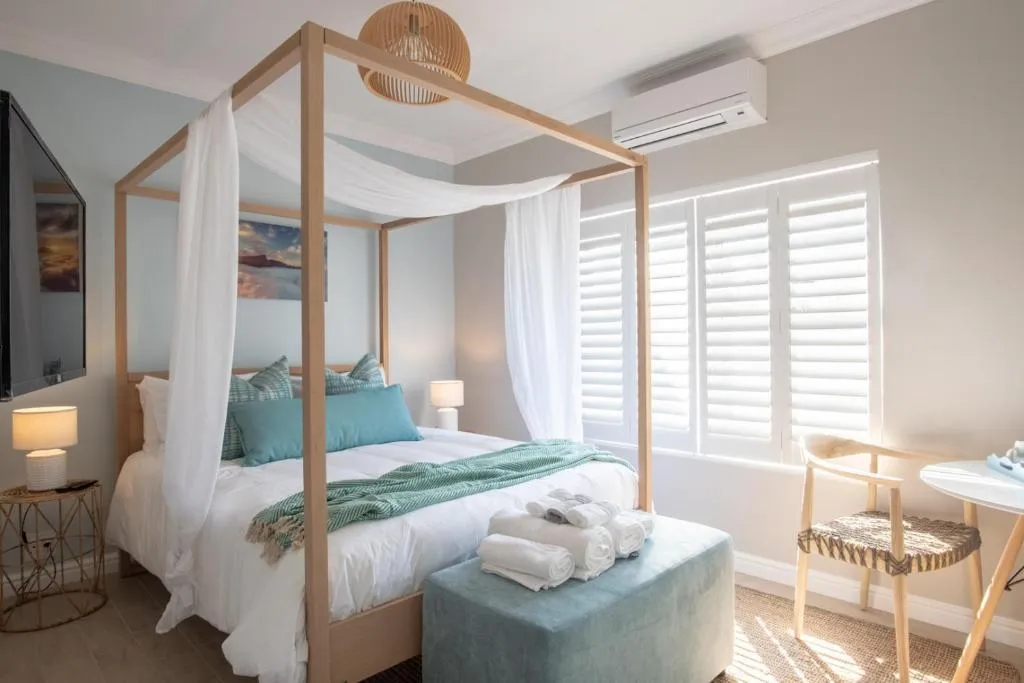 Bentley's Guesthouse, hotel v destinaci Bloubergstrand