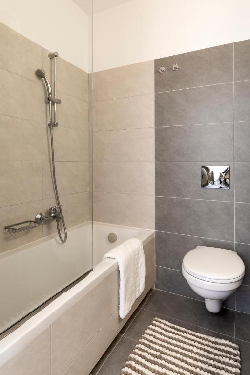 MIRAGE city APARTMENTS photo