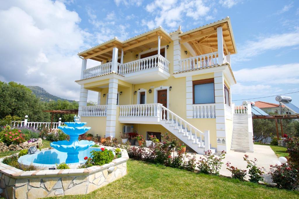 Villa Alonia photo