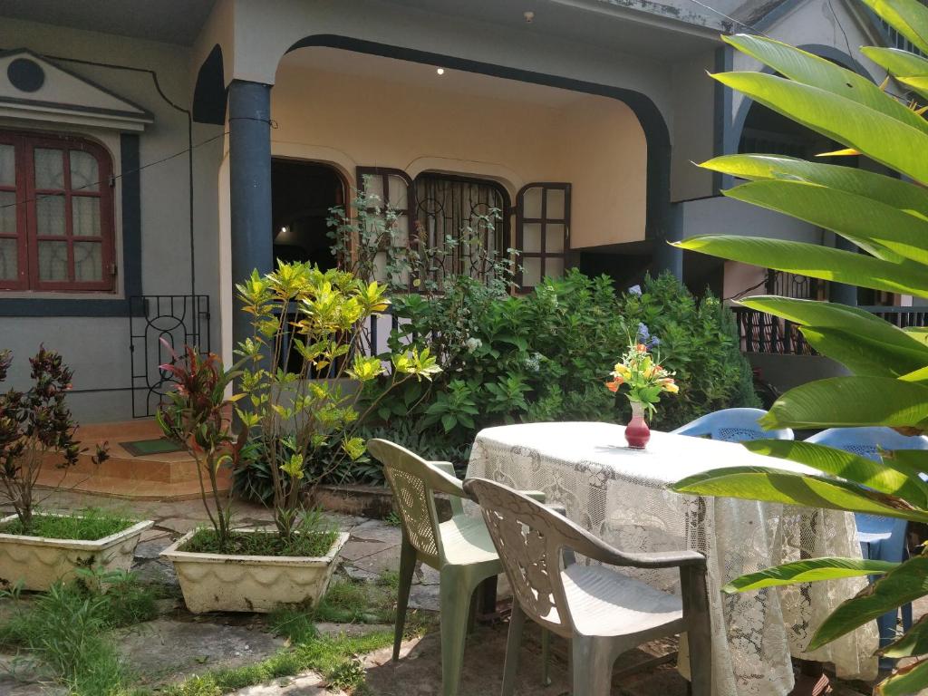 Koito-House calangute guest house photo