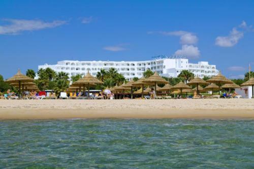 ヤディス ハマメット ホテル (Yadis Hammamet Hotel) エントランス
