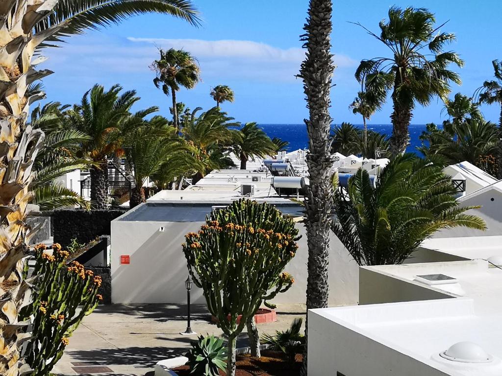 Luxury Apartamento Luz y Mar Complejo Playa Roca en Costa Teguise