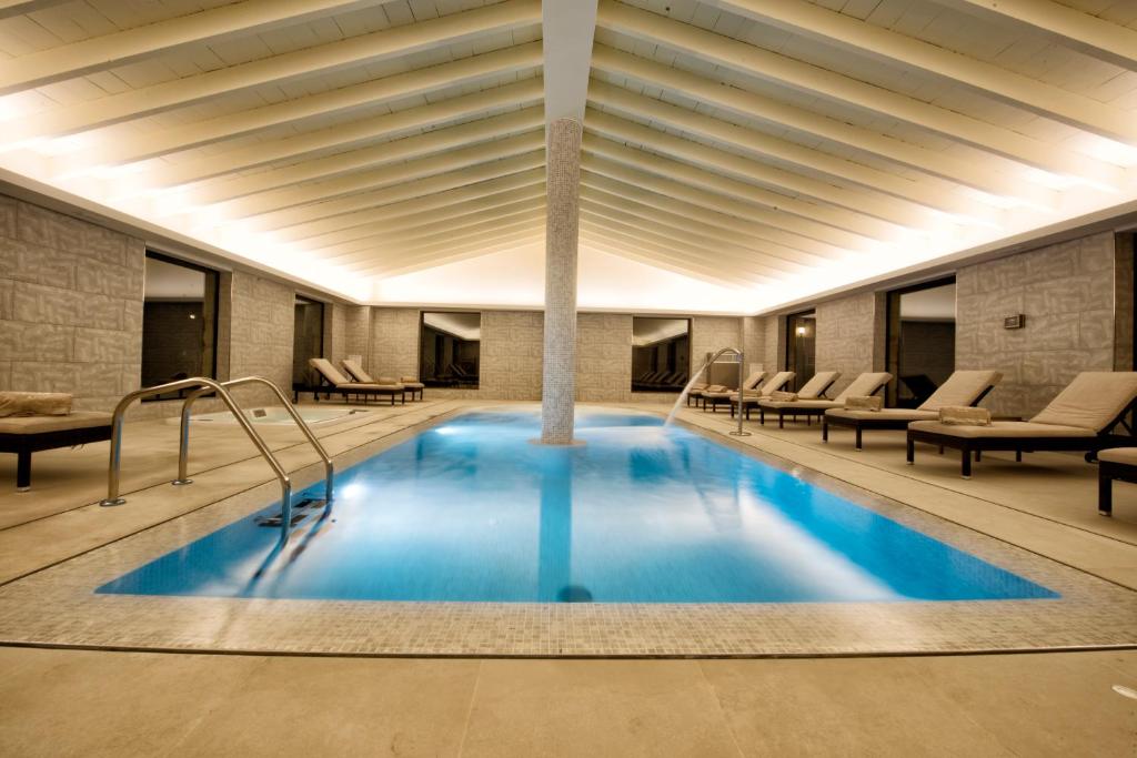 ホテル ソン トロバット ウェルネス&スパ (Hotel Son Trobat Wellness & Spa) スイミングプール