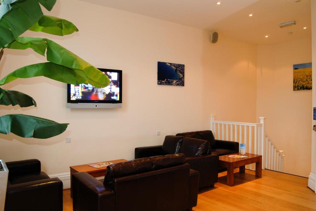Lobby, Berties Lodge in Newquay