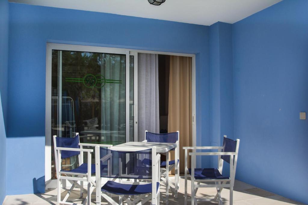 Galdana Gardens — Hotel rooms in Cala Galdana, Balearic Islands