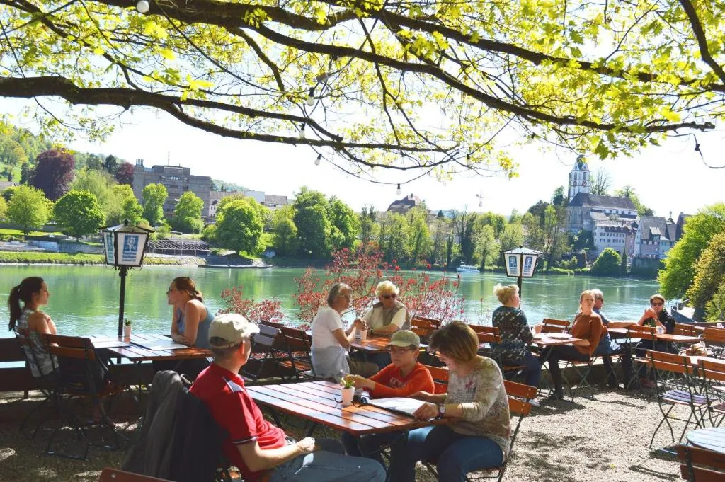 Alte Post - Hotel Am Rhein-Ufer Laufenburg, hotel in Laufenburg