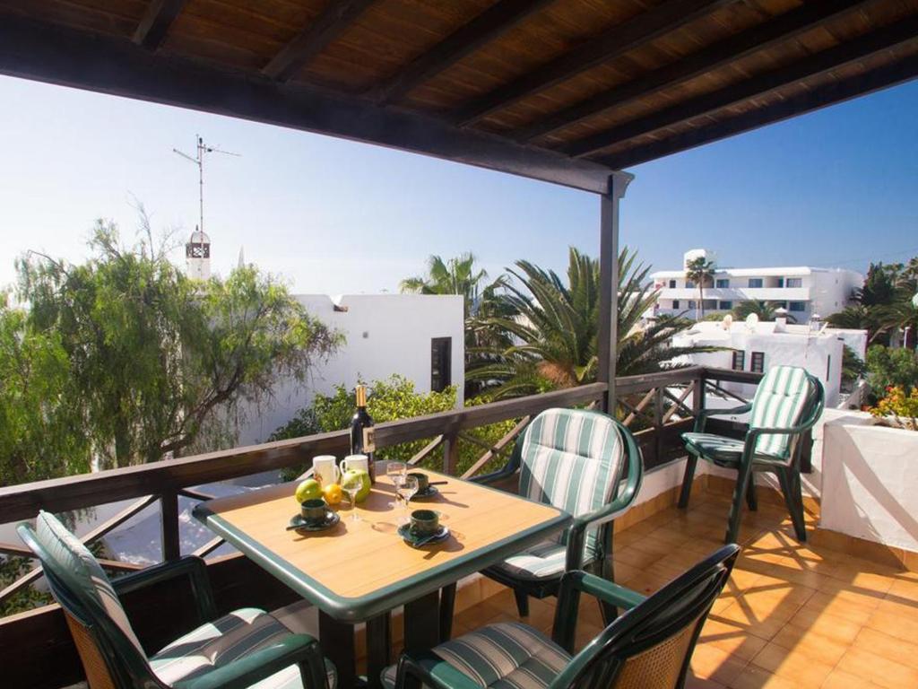 2BR Beach House - Solarium & Shower Terrace - 12 - 1