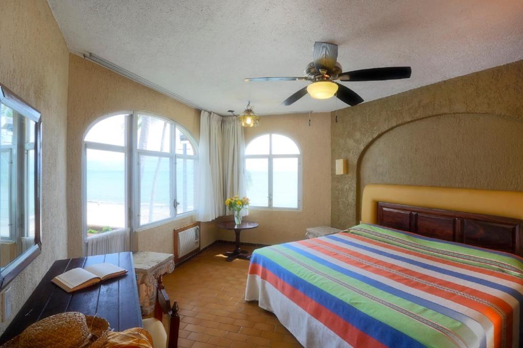 Vista Vallarta All Suites On The Beach Photo 32