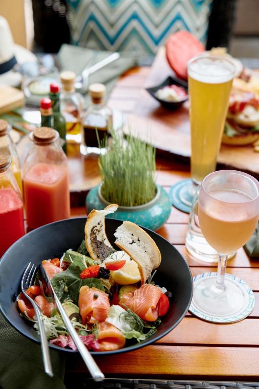 Phu Quoc Island Salinda Resort Phu Quoc - Sparkling Wine Breakfast Additional