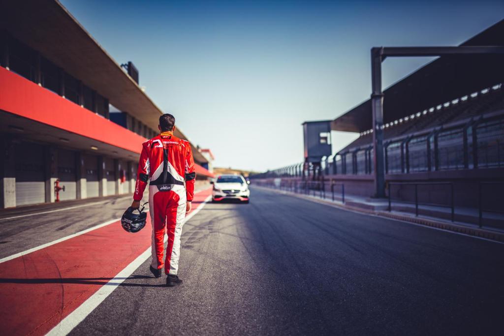 アクティビティ