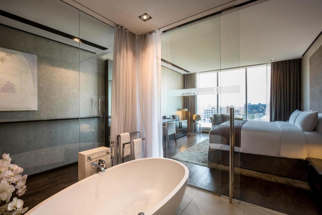 The Canvas Hotel Dubai – MGallery Photo 23