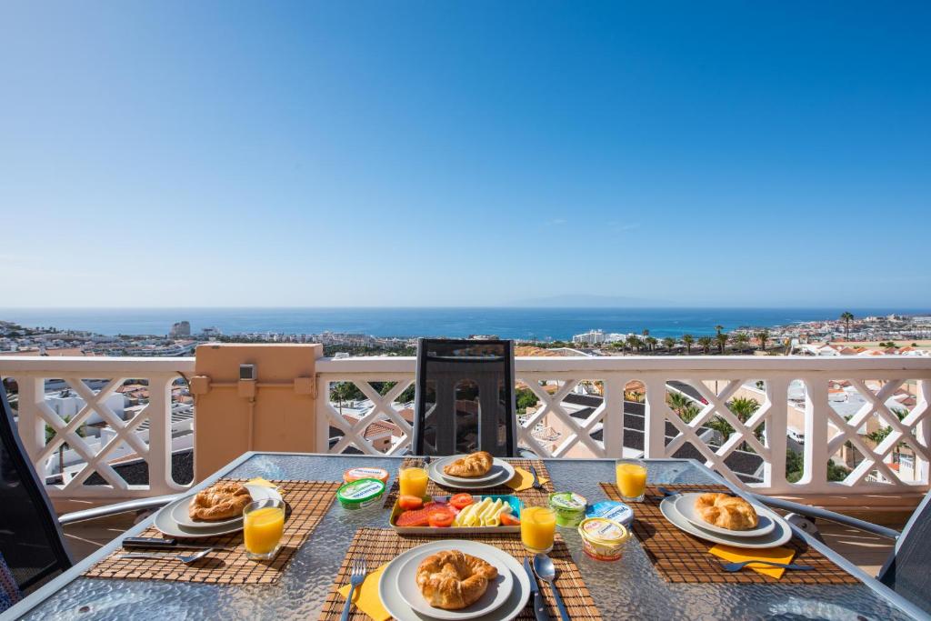 109 Penthouse , incredible view, Marco
