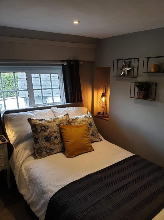The Horse Inn Hurst photo