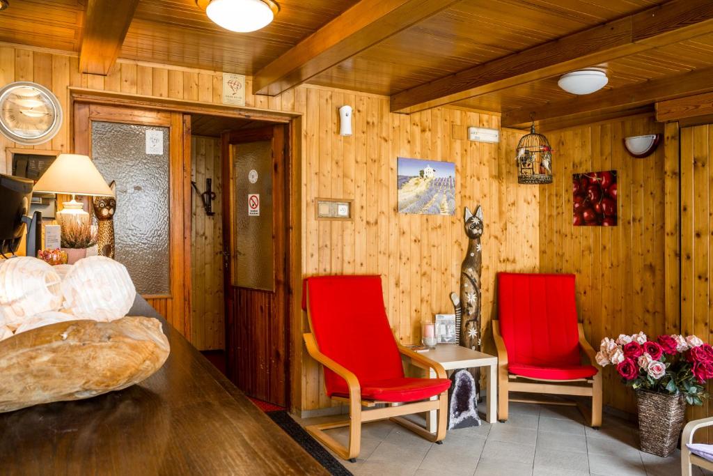 Hotel Konopiste Nova Myslivna photo