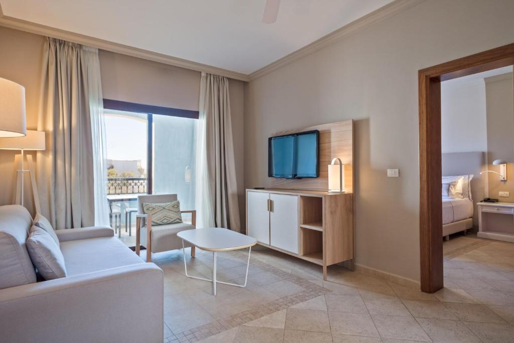 Melia Villaitana Photo 43