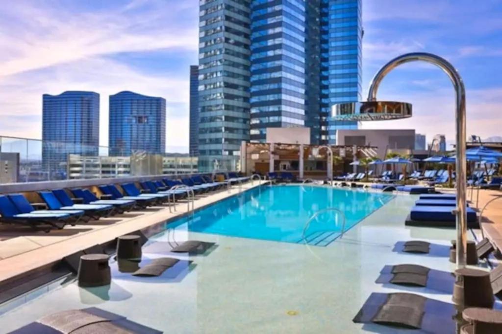 Stay Together Suites on The Strip - 2 Bedroom Suite 976 photo
