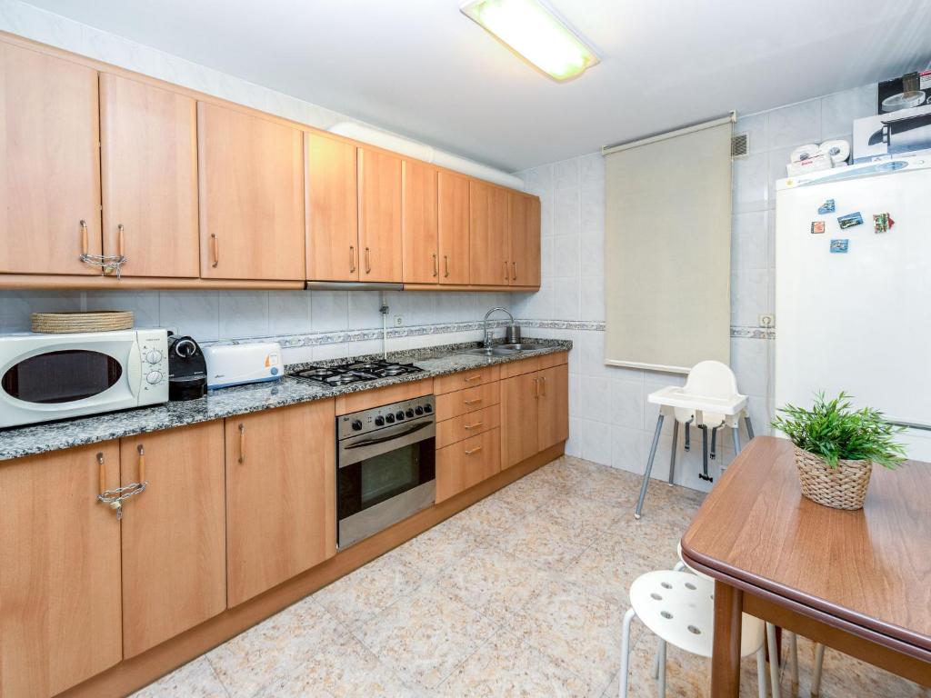Apartment Camp Nou by Interhome - 4