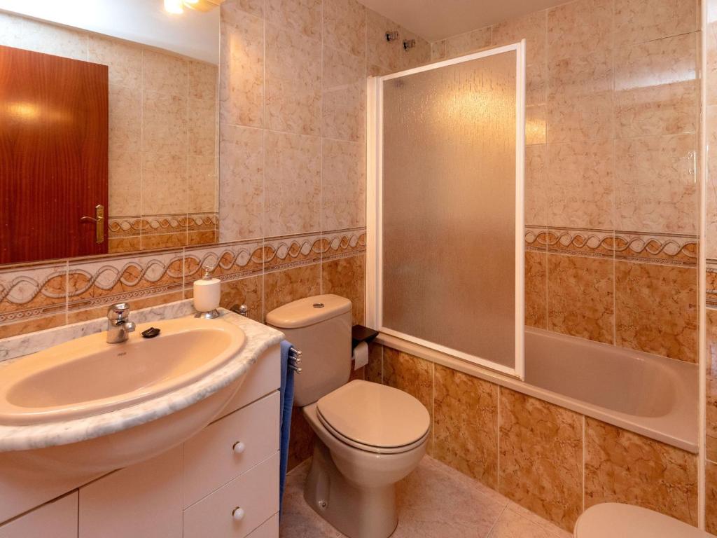 Apartment Dragos by Interhome photo