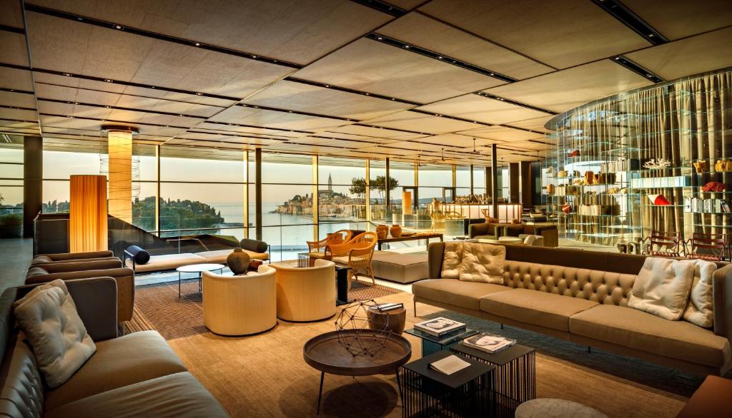 Grand Park Hotel Rovinj by Maistra Collection photo