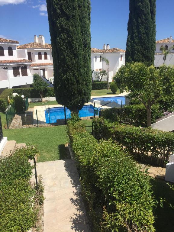 Estepona - Playa - Villa de 4 dormitorios en Albayalde Be17 - 5