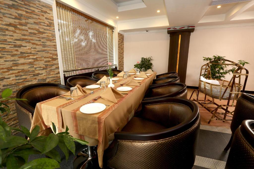 PEARL ROYAL INTERNATIONAL HOTELS & RESORTS PVT LTD photo
