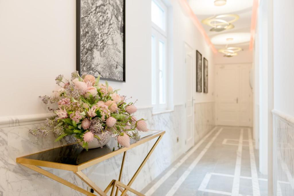 Luxury Rooms L'Avenue Split photo