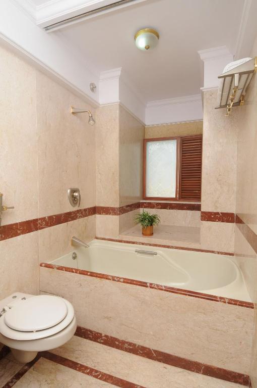 ห้องน้ำ