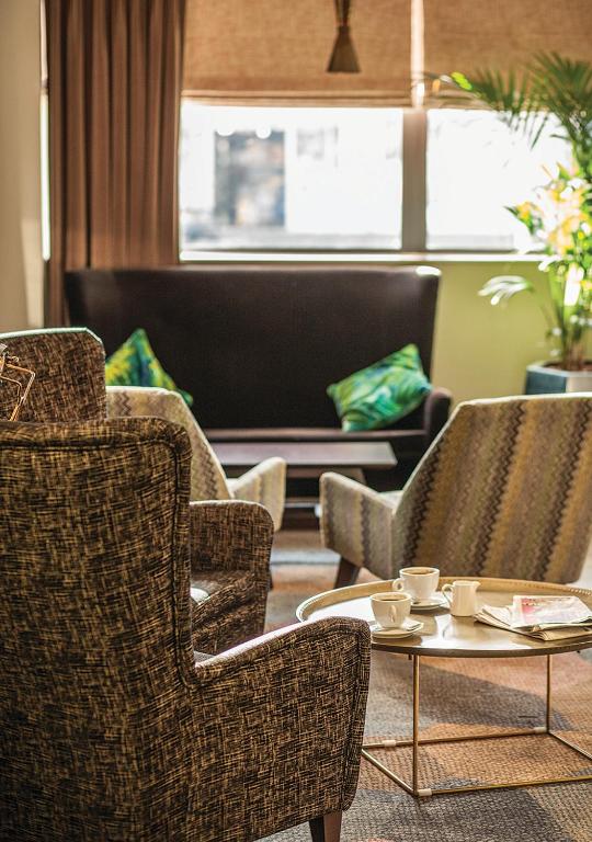 Ramada Hotel and Suites by Wyndham Coventry photo 4