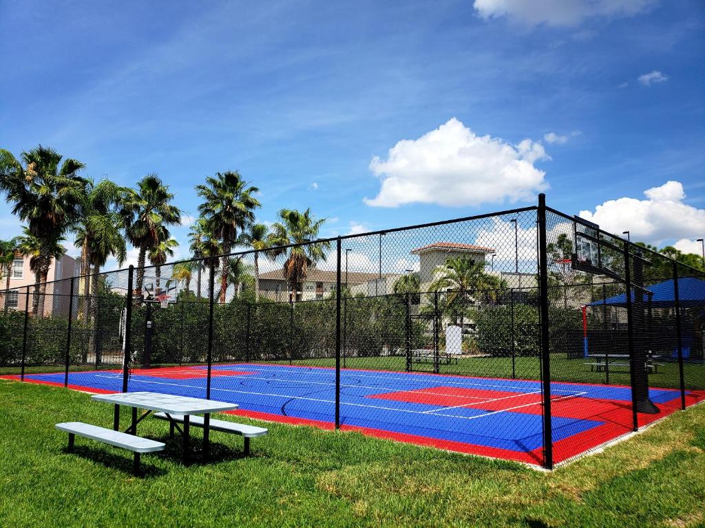 Tennis court