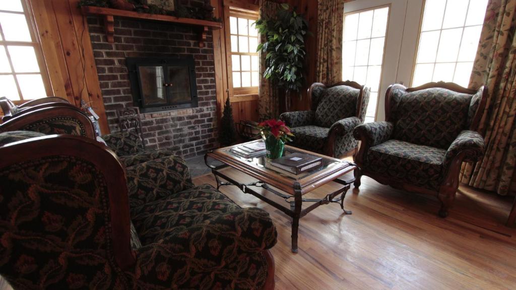 Ridgeway Inn - Blowing Rock photo