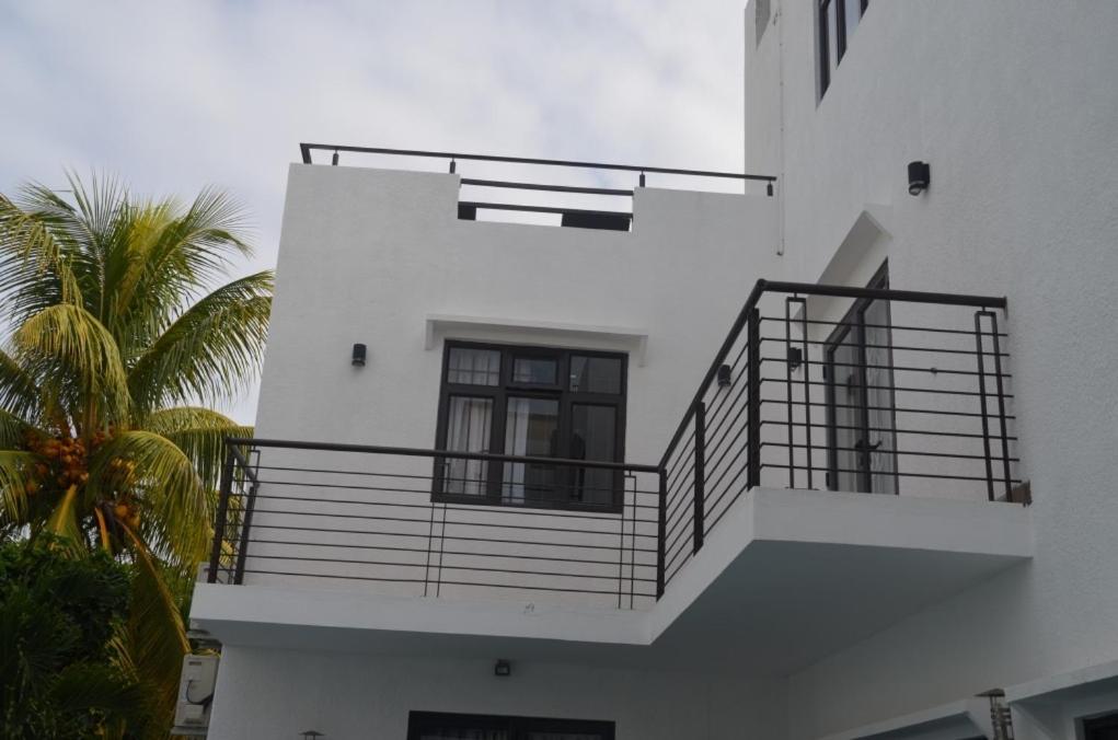 Sun Villa Mont Choisy Apartments photo