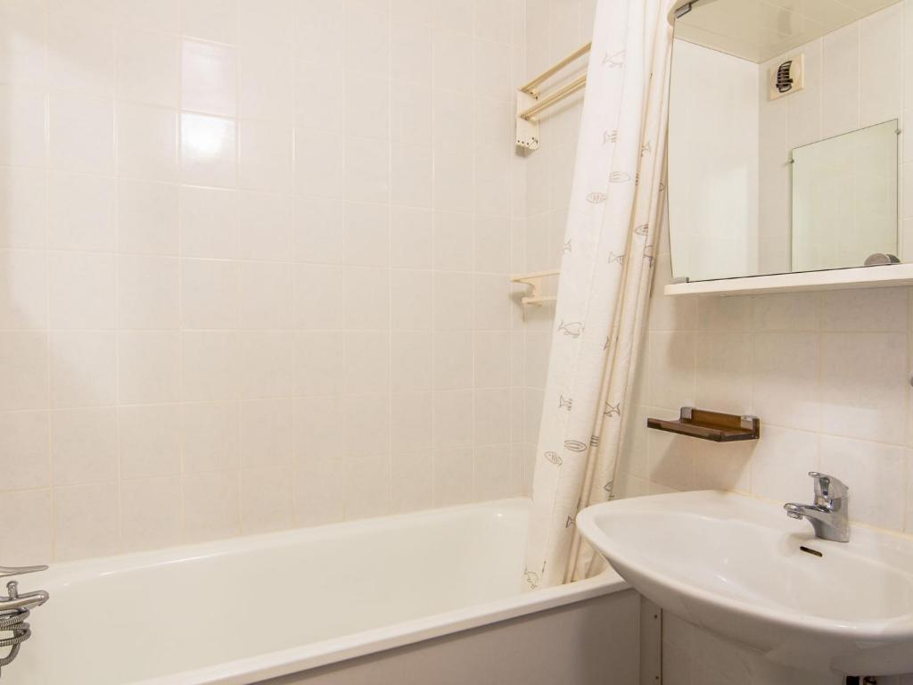 Studio Le Prariond - Val Claret-9 by Interhome - 5